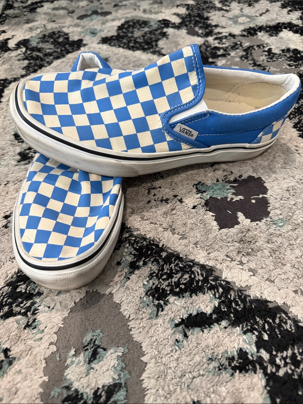 Vans Wome’s Slip-On Checkerboard Sneakers - Blue & White - Picture 2 of 5